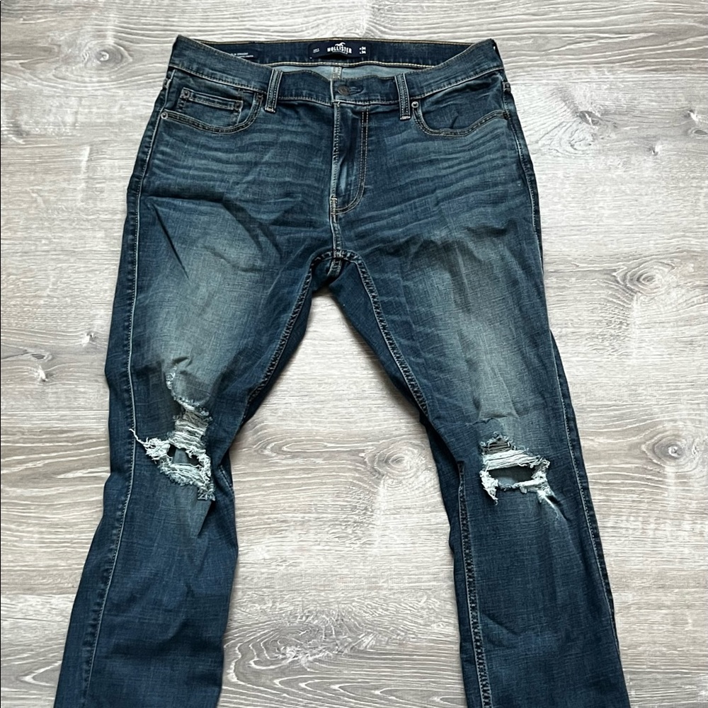 Hollister slim straight jeans